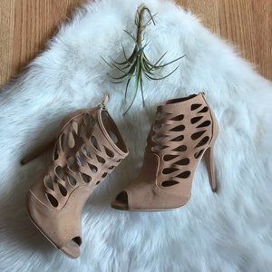 Anne Michelle Peekaboo Beige Heels